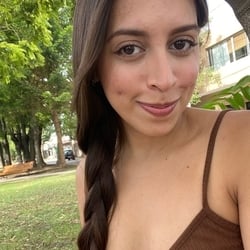 Foto de Anne ao vivo na webcam