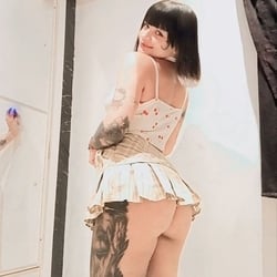 Foto de Sko Ella Model ao vivo na webcam