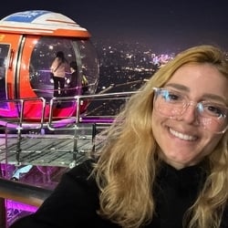 Foto de Small Girl ao vivo na webcam