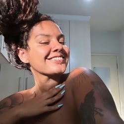 Foto de Smoking Amaunet ao vivo na webcam