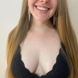 Foto de sophia-baby ao vivo na webcam