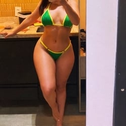 Foto de Sophie Lachance ao vivo na webcam