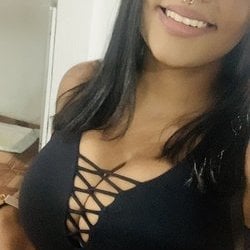 Foto de A Anna Luh ao vivo na webcam