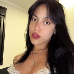 Foto de Stella Demie ao vivo na webcam