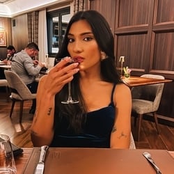 Foto de Stella BSA ao vivo na webcam