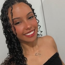 Foto de Éster Silva ao vivo na webcam