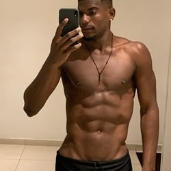 Foto de Strong 00 ao vivo na webcam