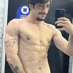 Foto de Surfista Dot 22 - videos sexo ao vivo Sexo ao Vivo