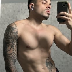 Foto de T Tom ao vivo na webcam