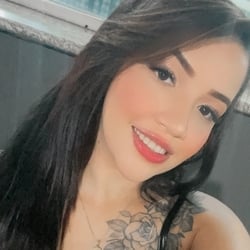 Foto de Tamires Neres 18 ao vivo na webcam