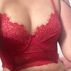 Foto de Tati Santos 23 ao vivo na webcam