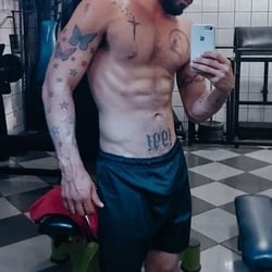 Foto de Tatoado Dotado - videos sexo ao vivo Sexo ao Vivo