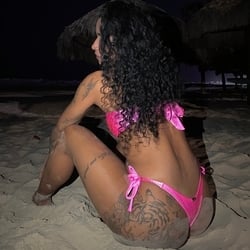 Foto de Tchuca Linda ao vivo na webcam