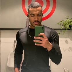 Foto de Tegowce - videos sexo ao vivo Sexo ao Vivo