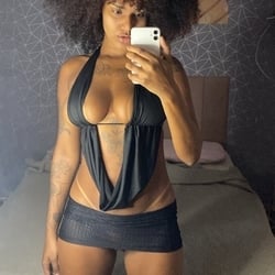 Foto de Teyana ao vivo na webcam