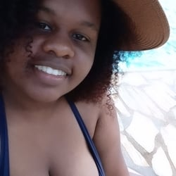 Foto de Tezinha Negona ao vivo na webcam