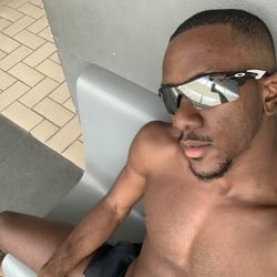 Foto de tf-20cm ao vivo na webcam