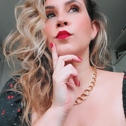 Foto de Thayla Marquez ao vivo na webcam