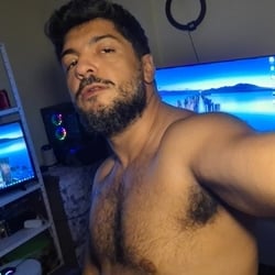 Foto de The Last Luh ao vivo na webcam