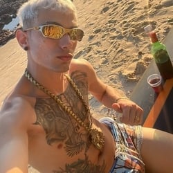 Foto de Thiago Kelton ao vivo na webcam