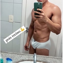 Foto de Macho Dominador ao vivo na webcam