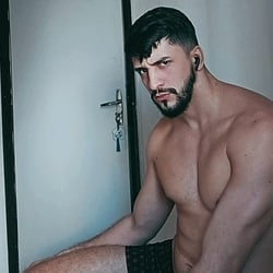 Foto de Tiago 21 cm ao vivo na webcam