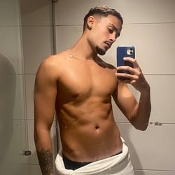 Foto de Tiee ao vivo na webcam