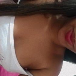 Foto de Tifanny Baianinh ao vivo na webcam