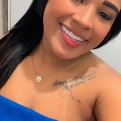 Foto de Tifanny Freitas ao vivo na webcam