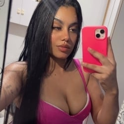 Foto de Tifanny S2 ao vivo na webcam