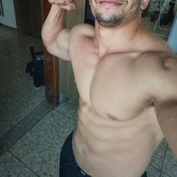 Foto de Marrom Crocante ao vivo na webcam