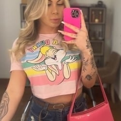 Foto de Tina 23 ao vivo na webcam