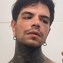 Foto de Toji Zenin ao vivo na webcam