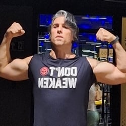 Foto de Tomaz 17 ao vivo na webcam