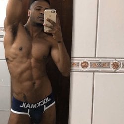 Foto de Tomleriano ao vivo na webcam