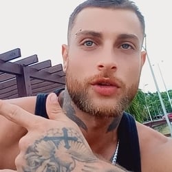 Foto de Tonh ao vivo na webcam