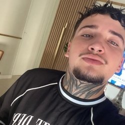 Foto de Trans Bix ao vivo na webcam