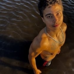 Foto de Trans Dyke ao vivo na webcam