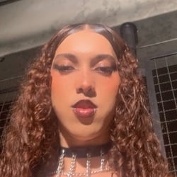Foto de Trava CWB - videos sexo ao vivo Sexo ao Vivo