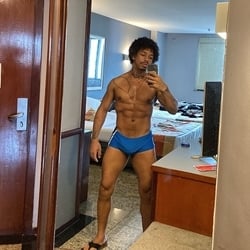 Foto de Tripé Dotado ao vivo na webcam