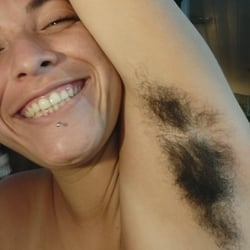 Foto de Ursa Fialho ao vivo na webcam