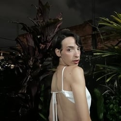 Foto de Valentinne 23 ao vivo na webcam