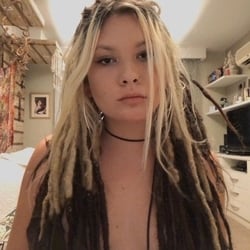 Foto de Vampira Rasta ao vivo na webcam