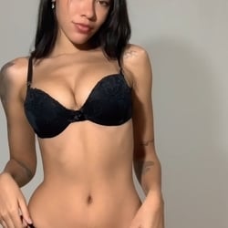 Foto de Vanessa Martinez ao vivo na webcam