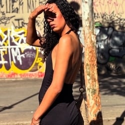 Foto de Veronica 125 ao vivo na webcam