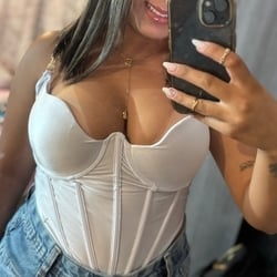 Foto de Vic Gabriely ao vivo na webcam