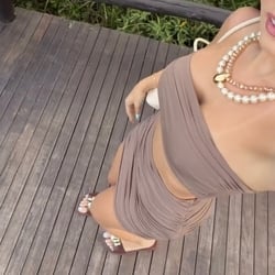 Foto de Victoria Vic ao vivo na webcam