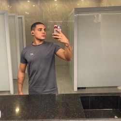 Foto de Vini Submisso - videos sexo ao vivo Sexo ao Vivo