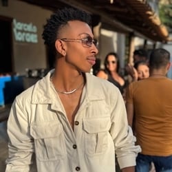 Foto de Vini Valente ao vivo na webcam