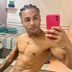 Foto de vitor 22cm ao vivo na webcam